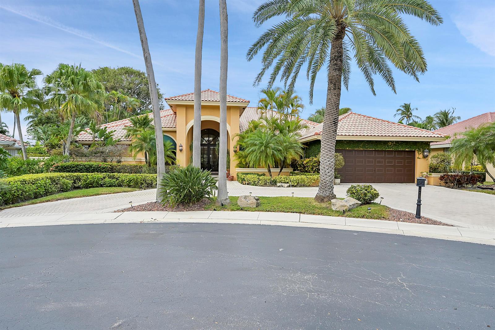Spectacular Single Family Home
